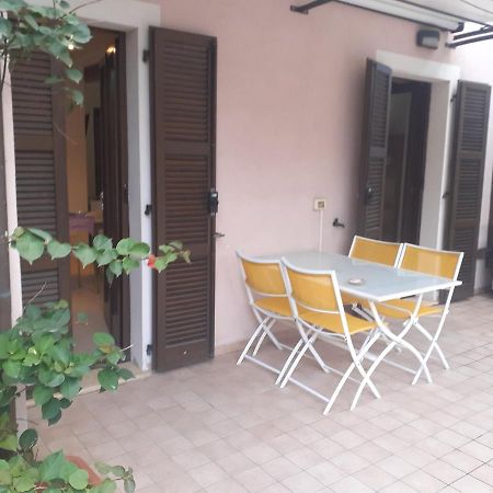 Bouganville House Senigallia Esterno foto