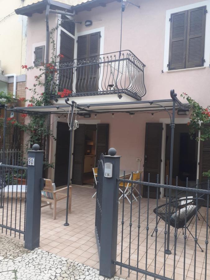 Bouganville House Senigallia Esterno foto