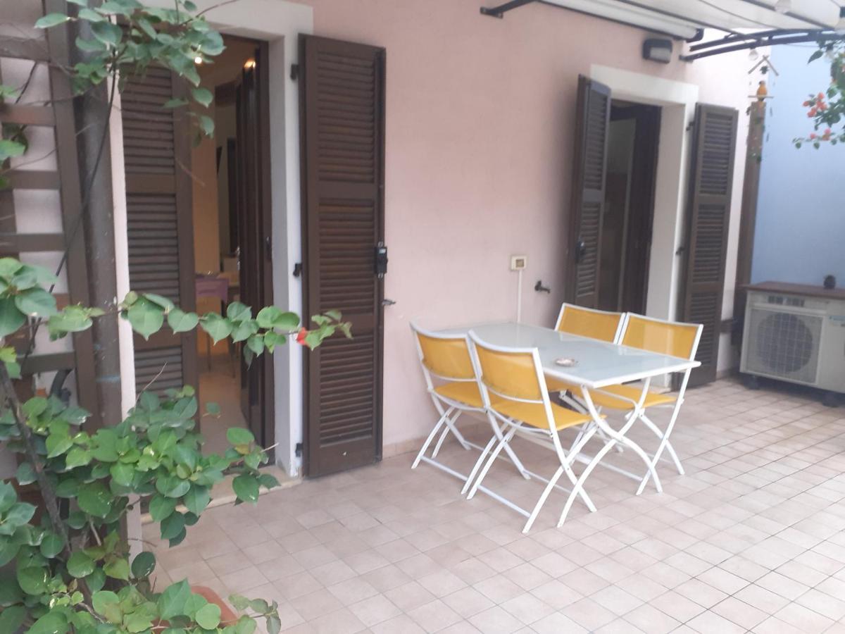 Bouganville House Senigallia Esterno foto